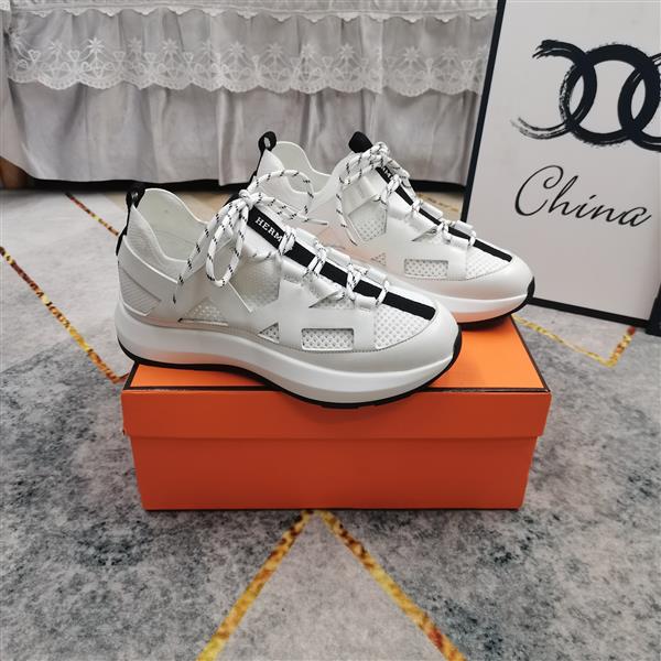 2025112815400562 330